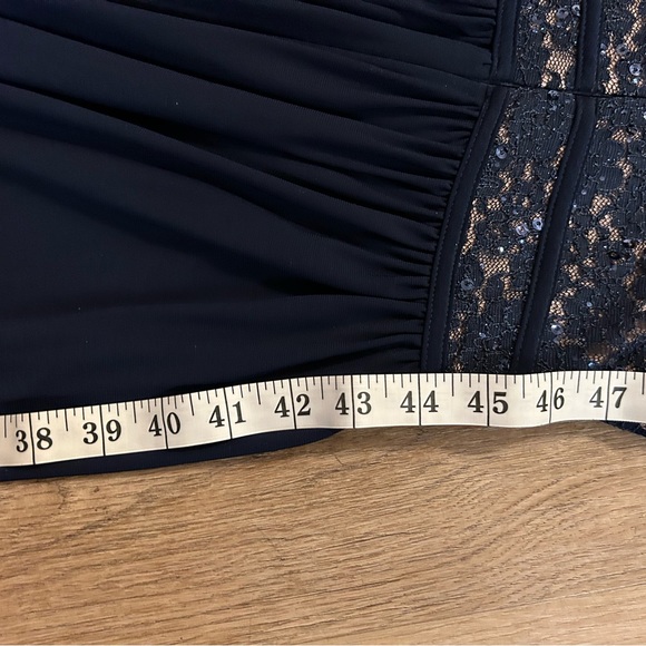 NWT Morgan & Co. Halter Top Long Prom Dress, Navy Blue, Size 8 - Picture 5 of 12